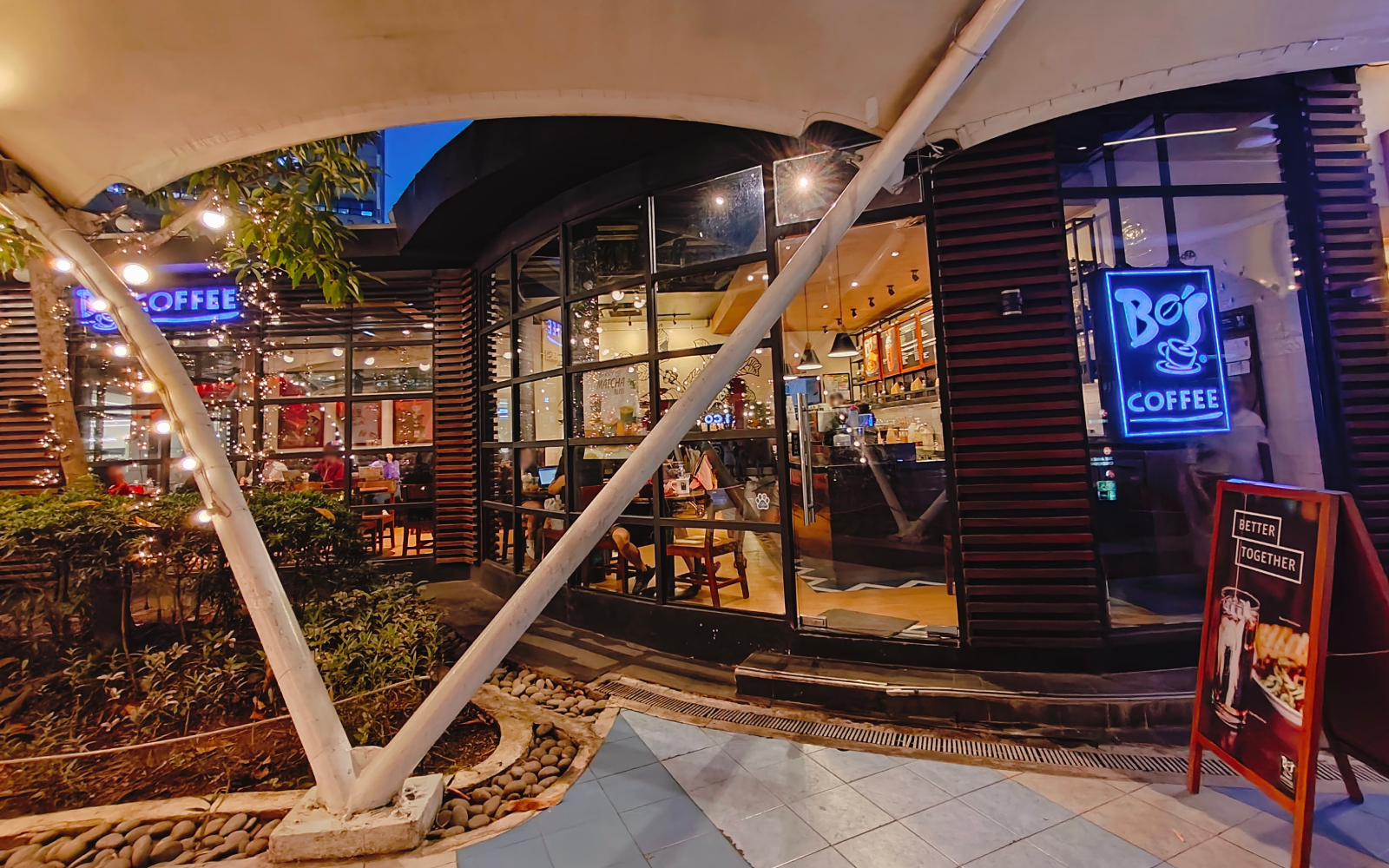 BO'S COFFEE in SM City North EDSA